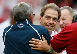 Alabama head coach Nick Saban w/Penn State head coach Joe Paterno as ...