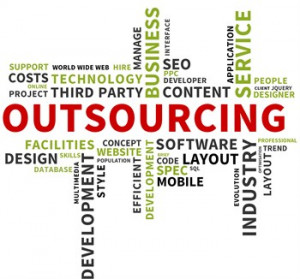 Cuál es el papel del outsourcin g respecto a los servicios cloud ?