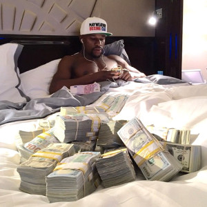 Floyd Mayweather’s Net Worth In 2015 Is Crazy, Boxer Spends $4,000 A ...