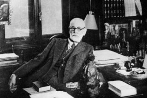 Freud Behind His Desk - Authenticated News/Archive Photos/Getty Images