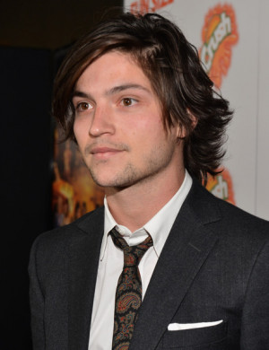 Thomas Mcdonell Actor Arrives The Premiere Walt