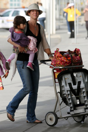 Songstress Sarah McLachlan and her two beautiful daughters India Ann ...