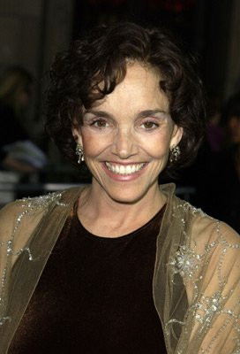 MV5BMTA1OTMzMjgzNTVeQTJeQWpwZ15BbWU2MDIyMjQ3Mw%40%40._V1_SY400_SX272 ...