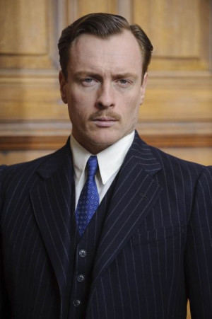 Toby Stephens: Toby Stephen