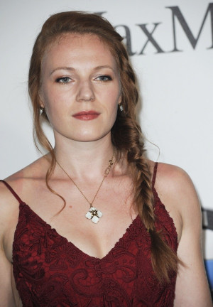 Emma Bell Pictures