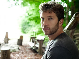 Brett Eldredge photo courtesy of WMG Nashville.