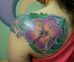 hibiscus flower tattoos on shoulder