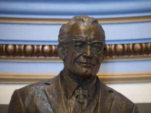 Bronze statue of former Arizona Sen. Barry Goldwater unveiled at state ...