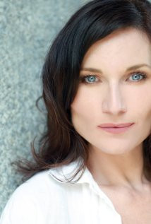 Kate Fleetwood Pictures
