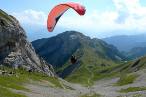 Barack Obama Hairstyles Paragliding Switzerland