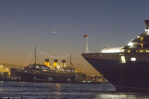 Cruise Ship Queen Elizabeth