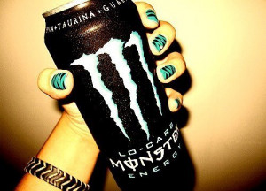Cool-drink-monster-monster-energy-nails-favim.com-299359_large