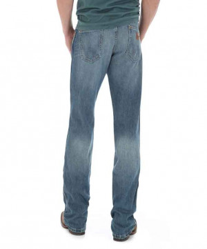 Wrangler Retro® Boot Cut Jean