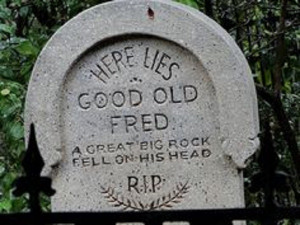 25 Of The Funniest, Weirdest & Most Unique Epitaphs You’ll Ever See!