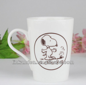 Custom_printed_porcelain_coffee_mugs_funny_snoopy.jpg