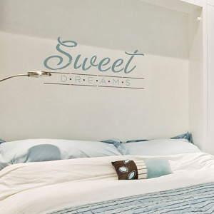 Wall-quotes-stencil-sweet-dreams