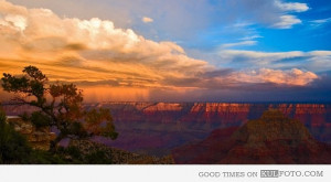 ... Grand Canyon - Beautiful picture of clouds moving a shade over Grand