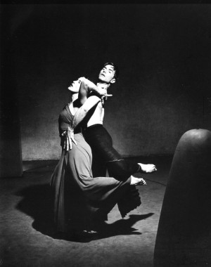 Philippe Halsman: American dancers and choreographers Martha Graham ...