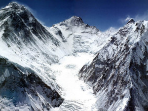MOUNT EVEREST
