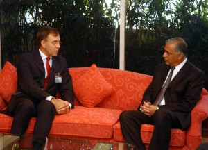 Maurits Jochems and the Prime Minister of Pakistan Shaukat Aziz