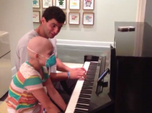... -of-memphis-qb-played-piano-for-children-at-st-judes-hospital.jpg