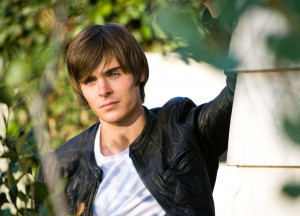 Zac Efron stars as Mike O' Donnell at 17 in New Line Cinema's 17 Again ...