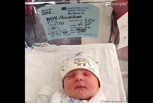 ... petit garçon de Jason Biggs et Jenny Mollen, né le 15 février 2014