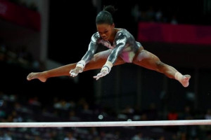 ... Gabby Douglas, Fly Squirrels, Uneven Bar, Douglas Ub, 2012 Summer