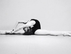 perfection ballerina ballet pointe flexibility splits