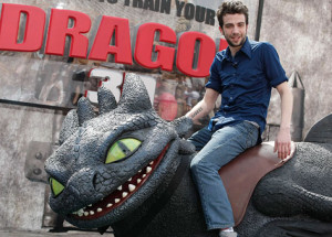 jay baruchel has a little fun at the premiere of