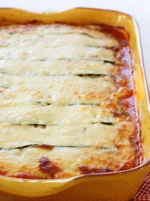 Zucchini Lasagna ~ Healthy, low carb zucchini lasagna recipe! Yummy! # ...