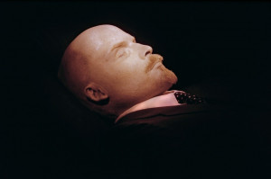 Lenin's body in 1991, the first time it was photographed in 30 years ...