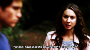 pretty little liars my gifs spencer hastings troian Bellisario Keegan ...