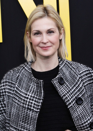 Kelly Rutherford Pictures
