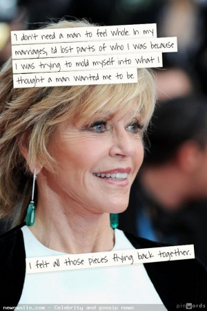 Jane Fonda before protesters, calls from Vietnam photos “Big mistake ...