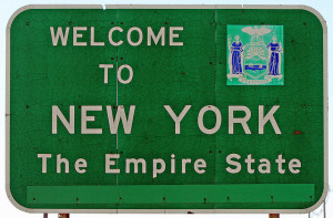 Move-to-New-York-Welcome-Sign Moving from Chicago to New York