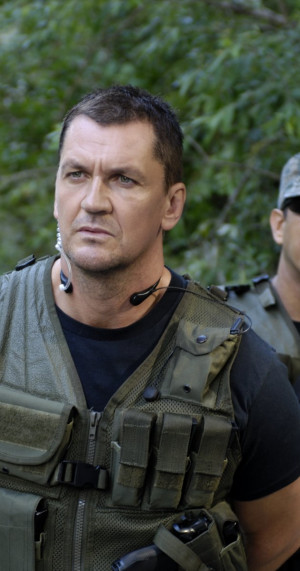 MV5BMTY1NzMwNDE0OF5BMl5BanBnXkFtZTYwMjEyNTUy._V1_SY1200_CR588,0,630 ...