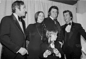 Gov. Ray Blanton of Tennessee poses with singers Johnny Cash and wife ...