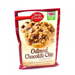 Betty Crocker Cookie Mix Chocolate Chip Box