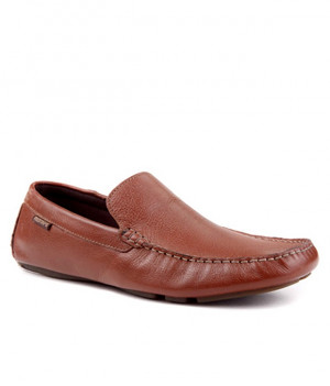 Description of Red Tape Tan Loafers