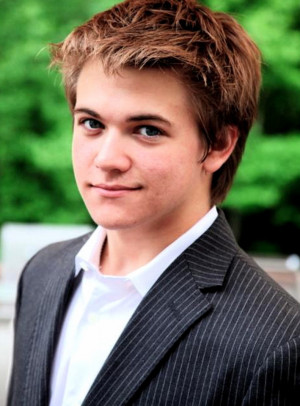 Hunter Hayes Biceps Size, Height, Weight, Age & Body Stats