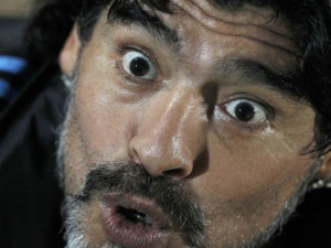 iraq denies it wants diego maradona as coach soccer maradona denies he ...