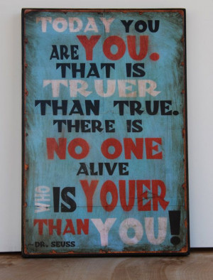 Dr. Seuss print #etsy #playroom