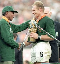 1995 Nelson Mandela et Francois Pienaar More