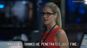 arrow_208_felicity_smoak_gif_by_edartgeek-d6wvw7b.jpg
