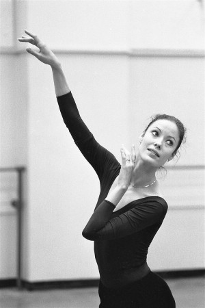 Karen Kain: Ballet Dance Dance, Rehearsal Photo, Photo 1978, Kain ...