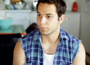 Hi! Welcome to my everything Skylar Astin blog! Enjoy your stay.