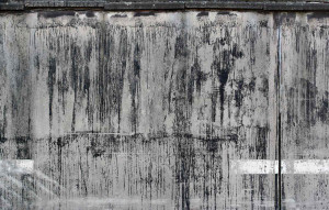 photo ConcreteLeaking0055_1_M.jpg