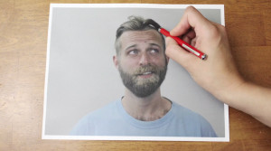 Ballpoint Barber: Stop-motion Reverse Haircut and Beard-cut – Trim 2