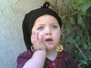 little-girl-black-hijab.jpg